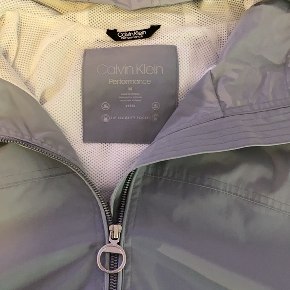 women’s CK reflective Jacket, never worn - Picture 3 of 5